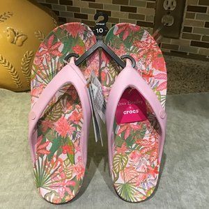 NWT VERA BRADLEY CROCS PINK FLIP FLOPS 10W